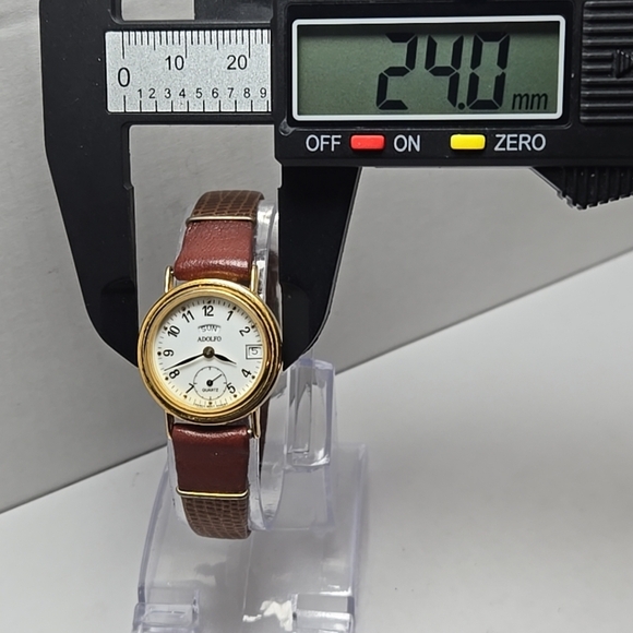 Womens Adolfo Watch Day Date Gold Brown Croc Band New Battery 227-70220 French - Picture 4 of 11